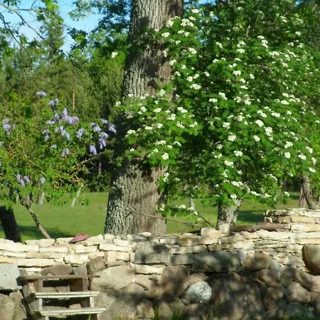 Farm stay Viruna Farm Kiraste