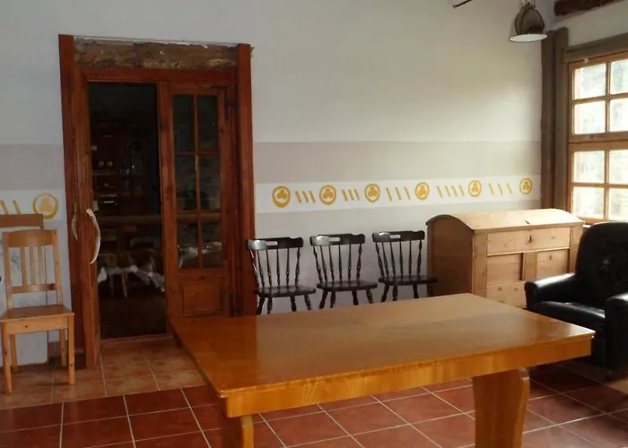 Viruna Farm Lantgård *